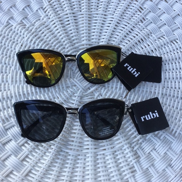 😎NWT Bundle of 2 Pairs Too Cool New Sunglasses 😎 - Picture 3 of 4